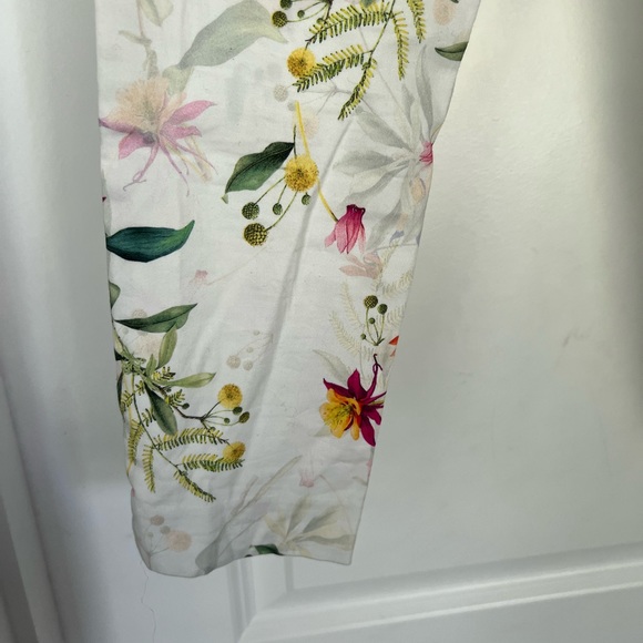 Zara girl floral print white pants. Girl size 11/12 - Picture 5 of 9